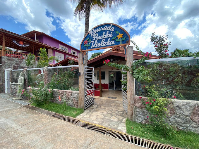 Pousada Rubbi Violeta